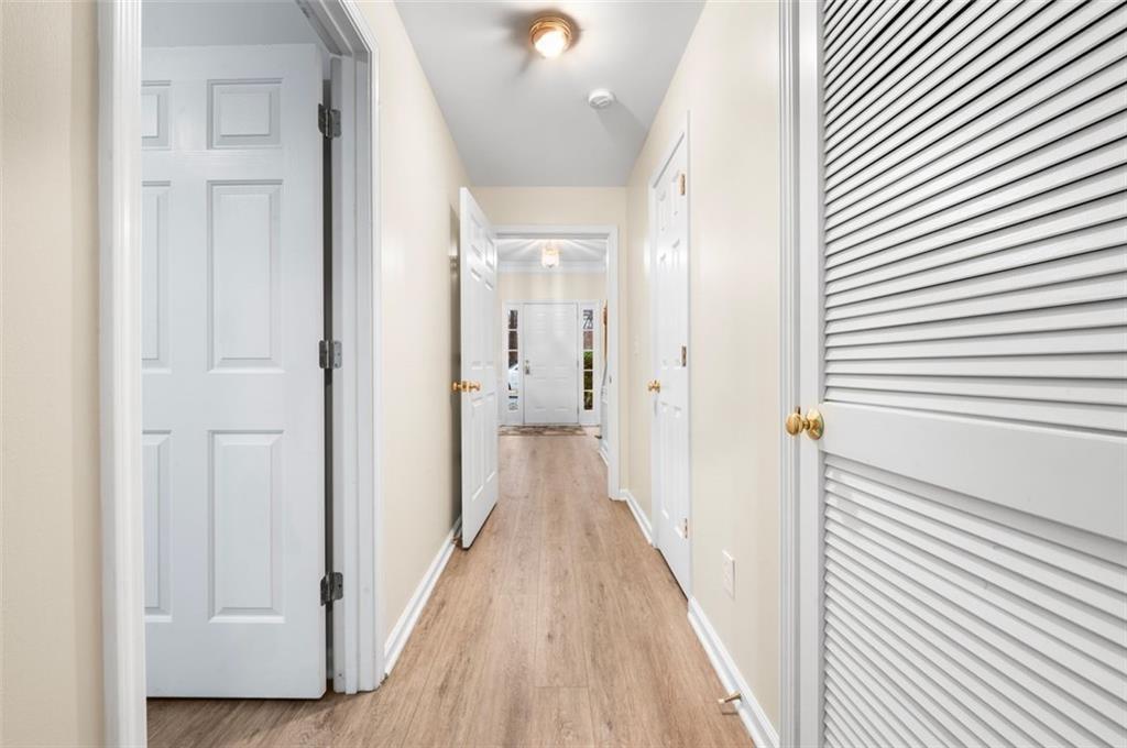3944 Howell Park Road Duluth, GA 30096 - Photo 18 of 34