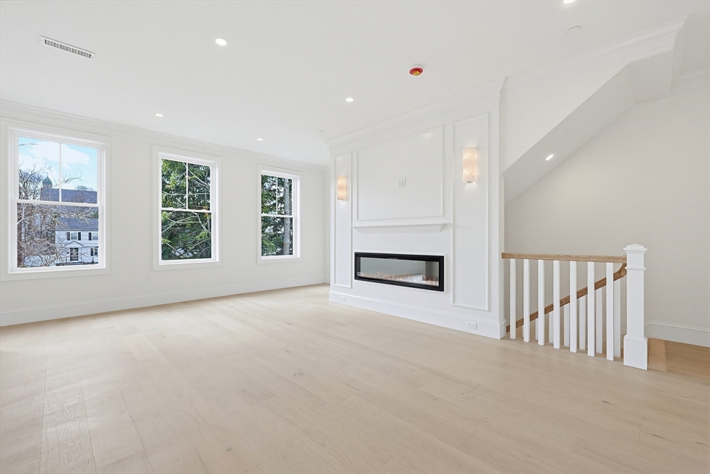 257 R Market Street, Unit A Boston, MA 02135 - Photo 11 of 24 Gallery Image 11