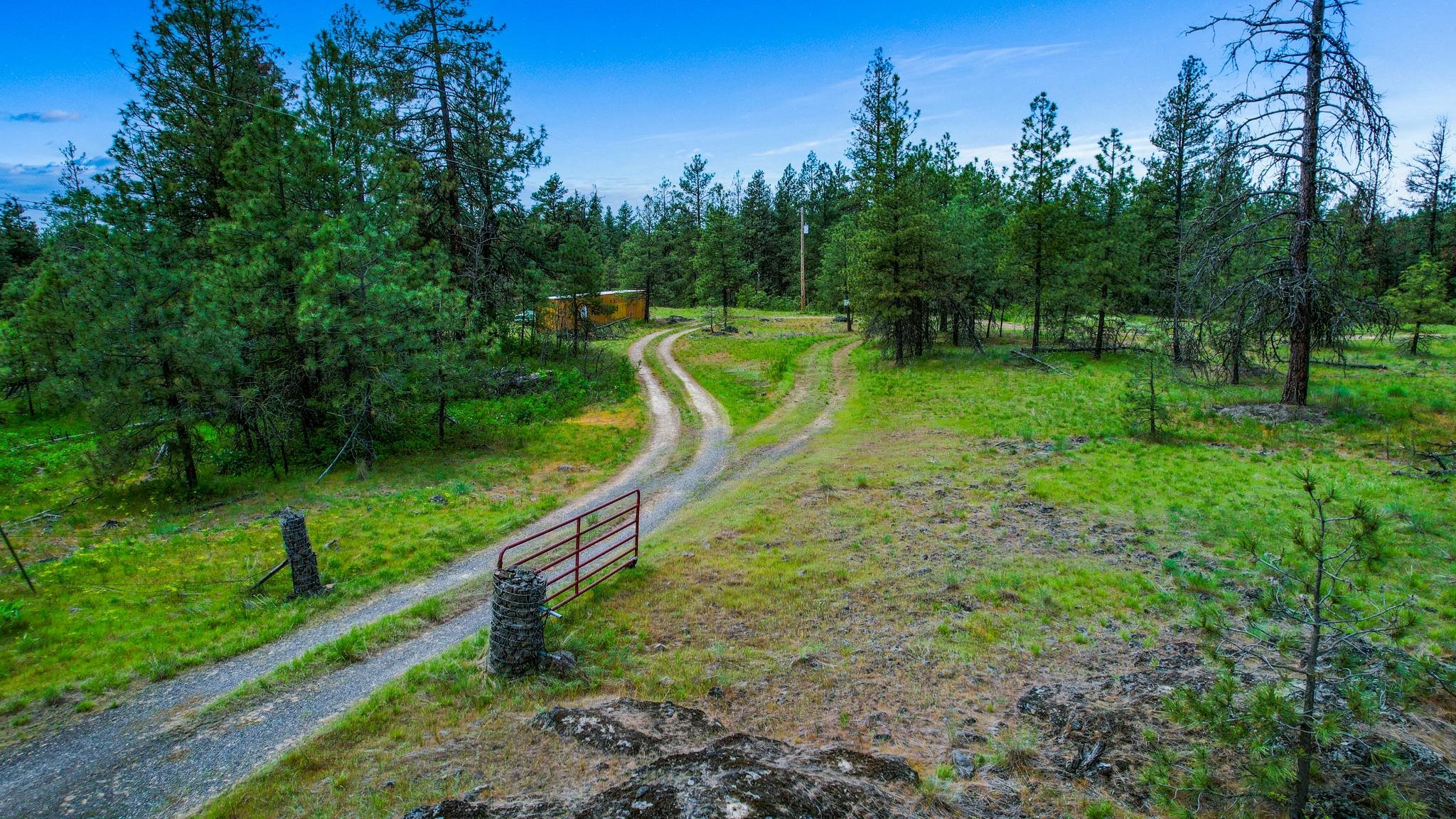 14726 South Goss Road Cheney, WA 99004 - Photo 8 of 22