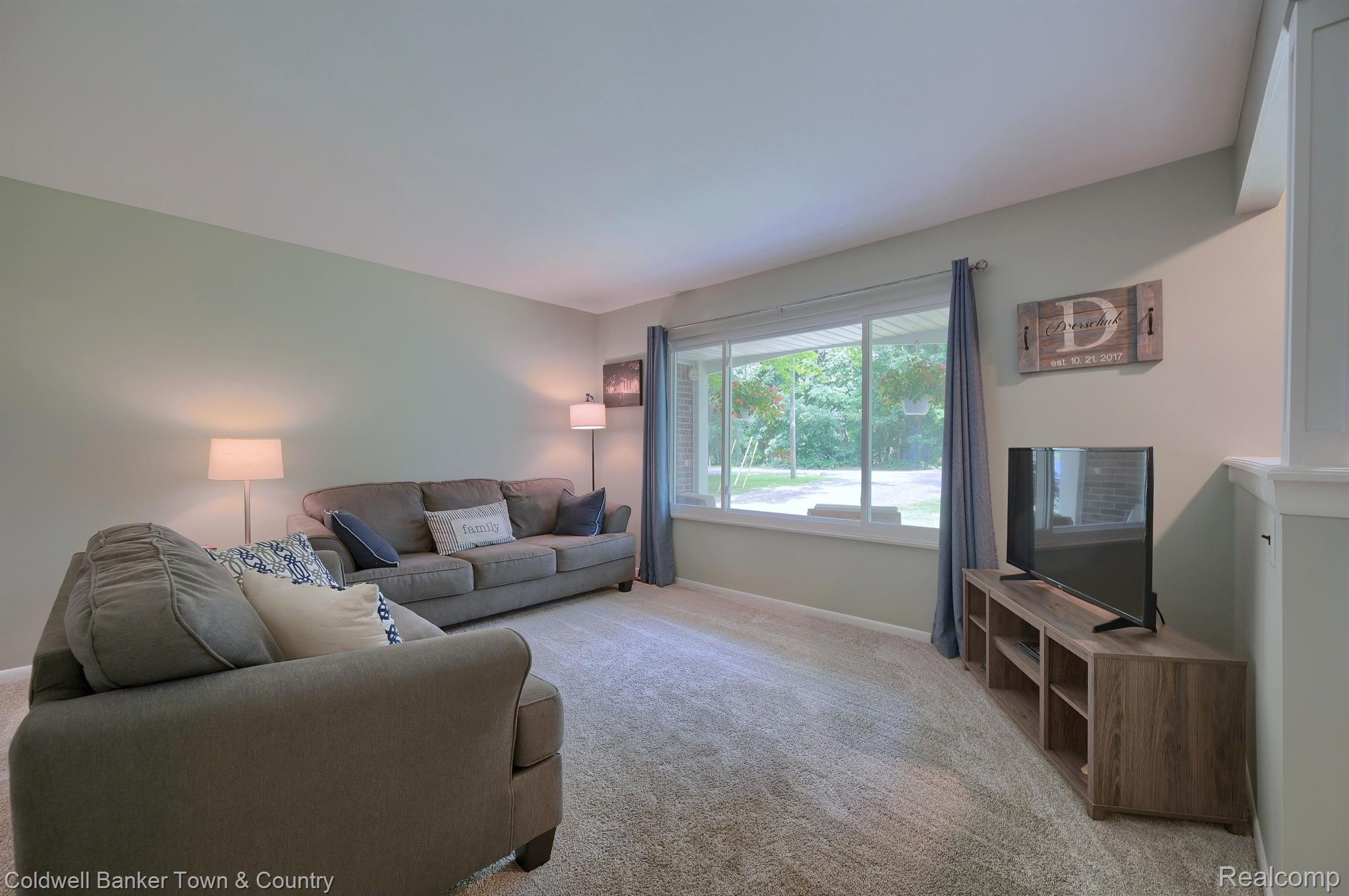 1675 Clark Lake Road Brighton, MI 48114 - Photo 3 of 34 Gallery Image 3