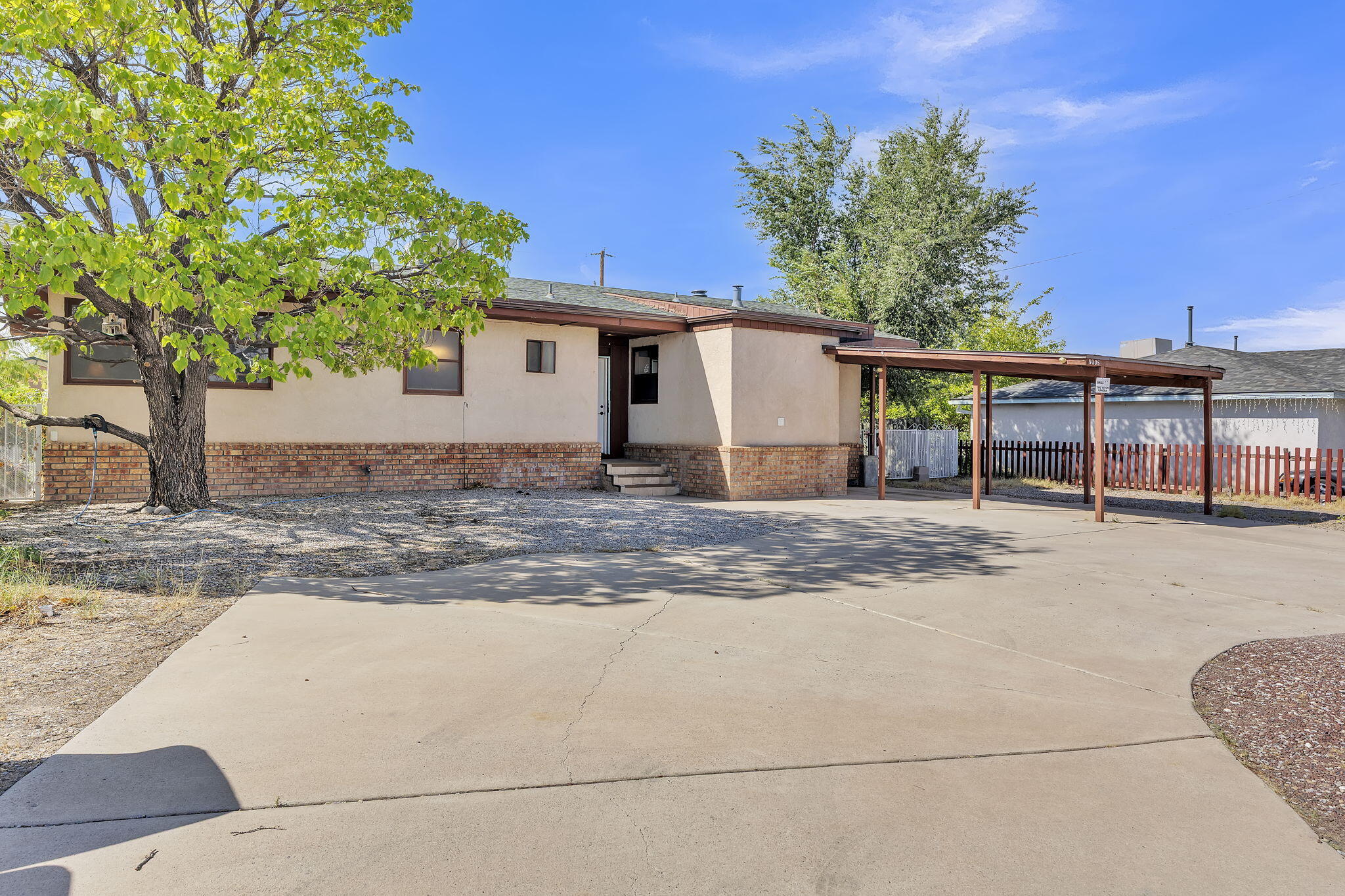 5008 Redlands Road Northwest Albuquerque, NM 87120 - Photo 2 of 32 Gallery Image 2