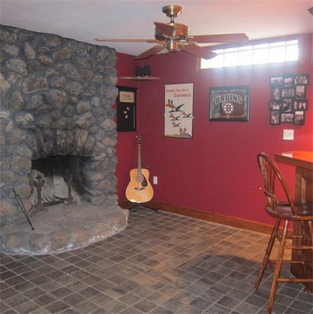 15 Carter Road Lynnfield, MA 01940 - Photo 16 of 20 Gallery Image 16