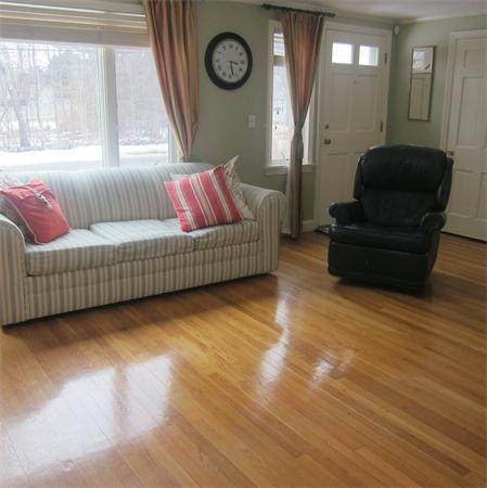 15 Carter Road Lynnfield, MA 01940 - Photo 6 of 20 Gallery Image 6