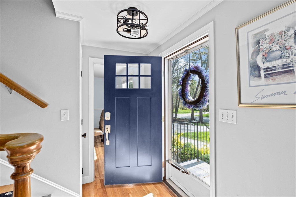 47 Deborah Road Hanover, MA 02339 - Photo 10 of 22 a view of a interior of the house