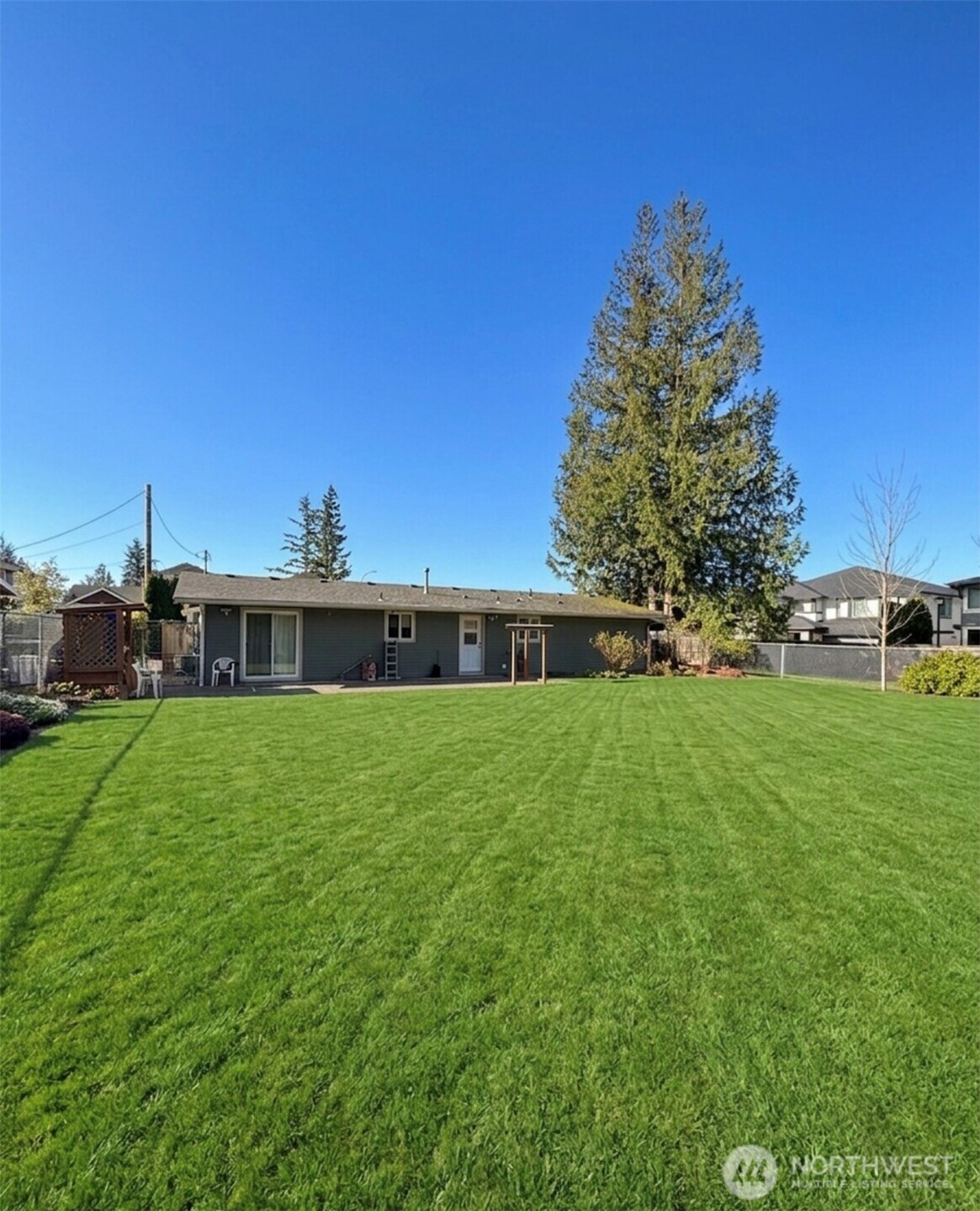 5006 Northeast 6th Street Renton, WA 98059 - Photo 16 of 18