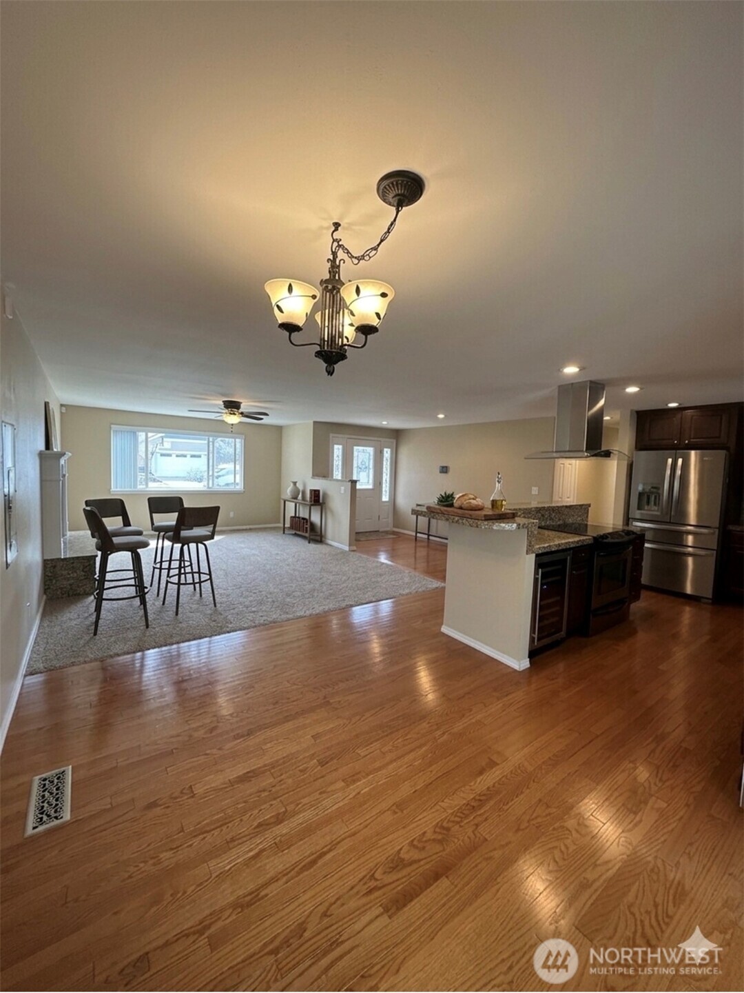 5006 Northeast 6th Street Renton, WA 98059 - Photo 6 of 18