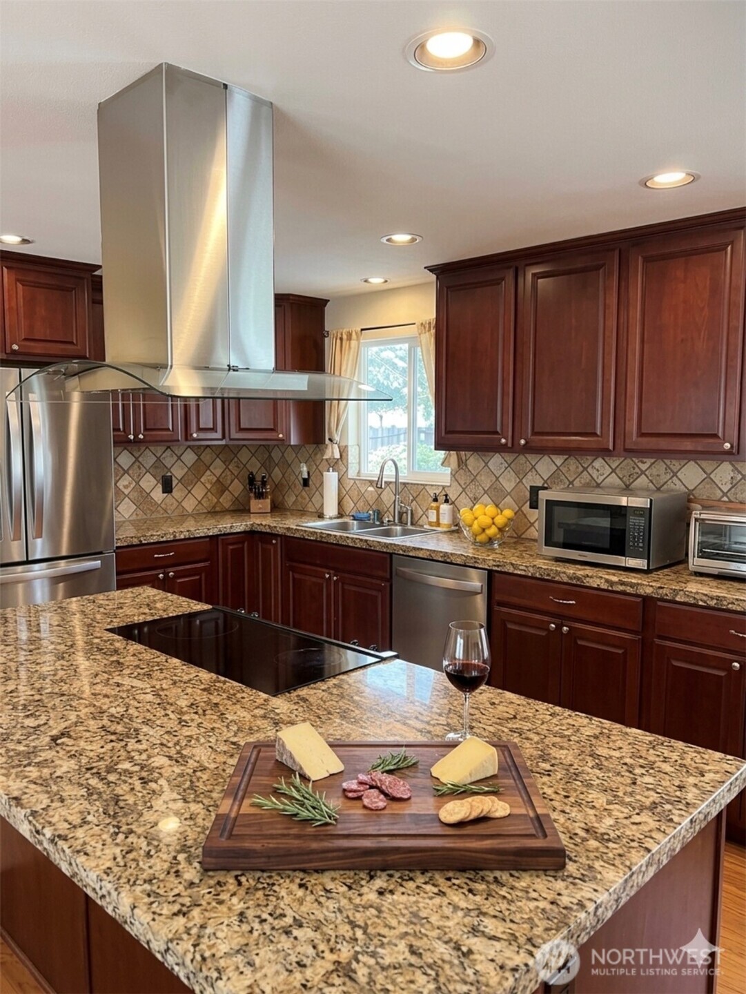 5006 Northeast 6th Street Renton, WA 98059 - Photo 8 of 18