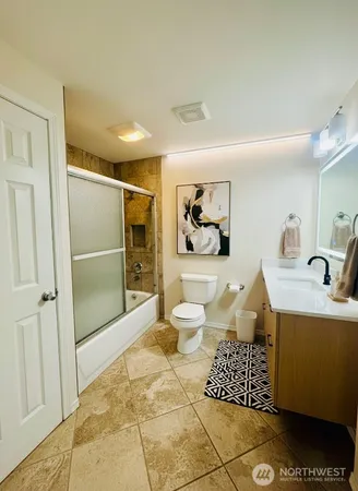$735,000 | 5006 Northeast 6th Street, Renton, WA 98059