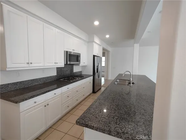 $4,195 | 7921 Swiftwater Court, Eastvale, CA 92880