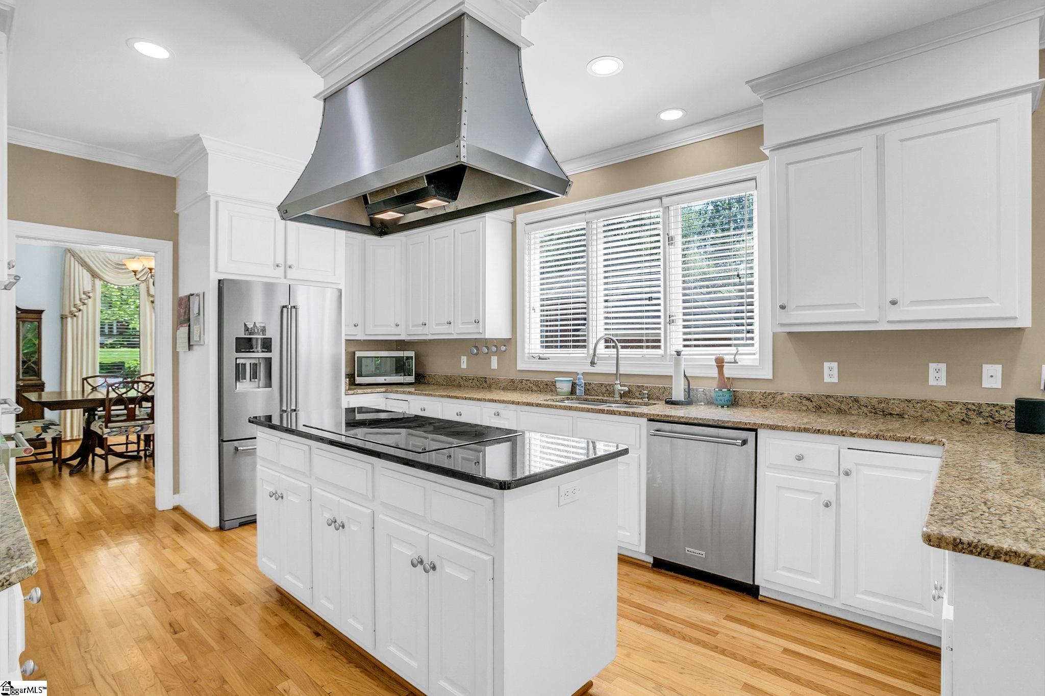 4 Oak Knob Court Simpsonville, SC 29681 - Photo 7 of 44