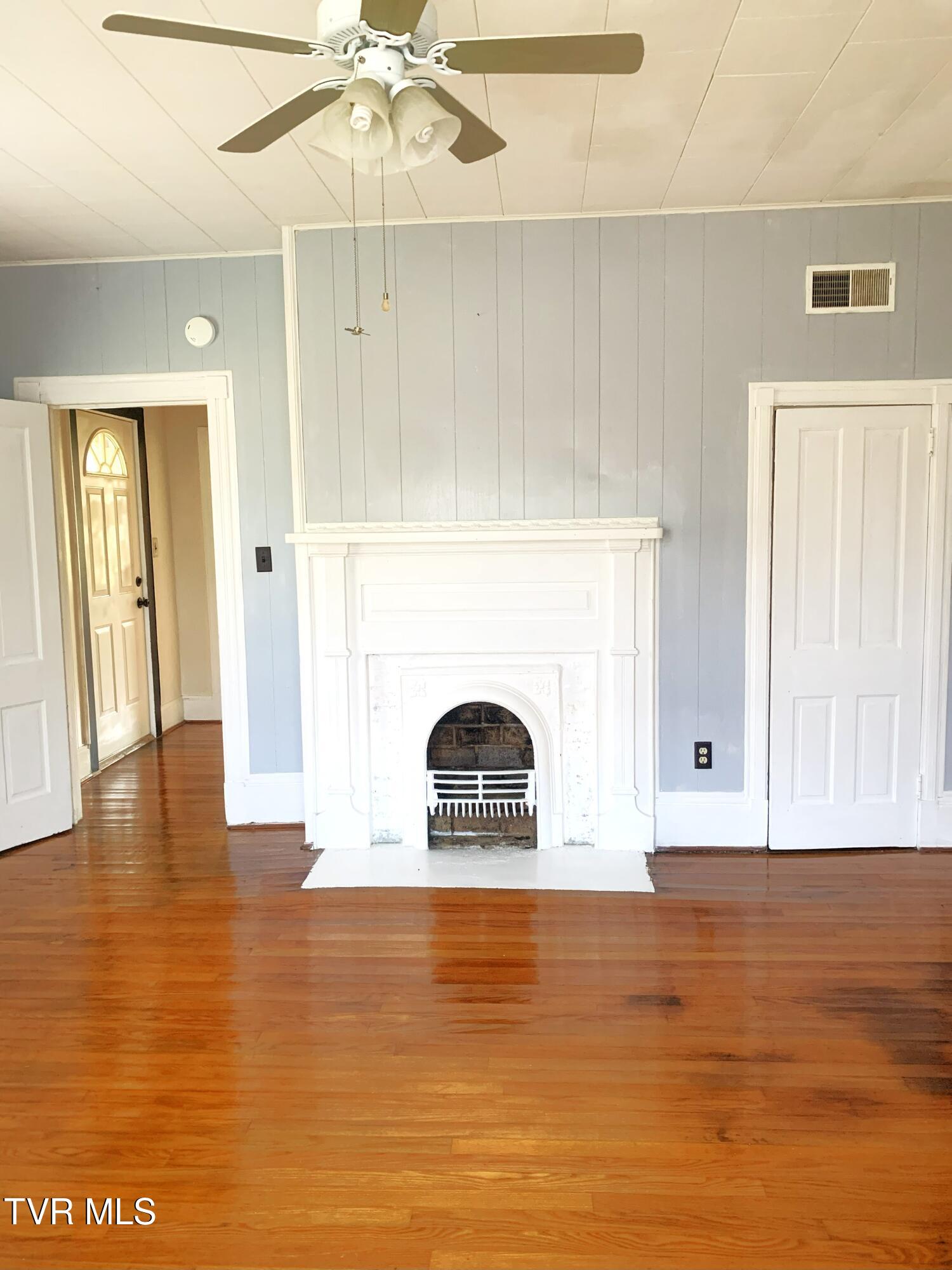 160 Fox Glen Road Chuckey, TN 37641 - Photo 11 of 26 IMG_2736