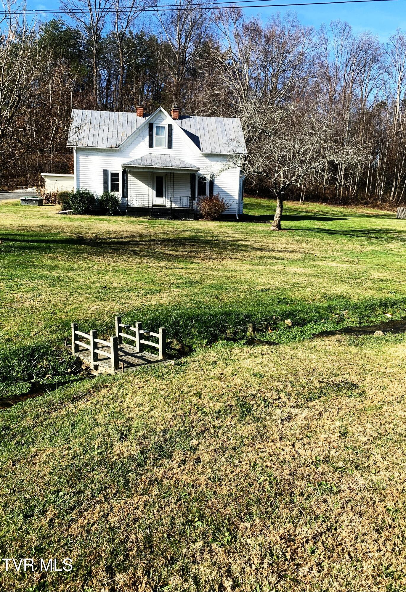 160 Fox Glen Road Chuckey, TN 37641 - Photo 2 of 26 IMG_2754
