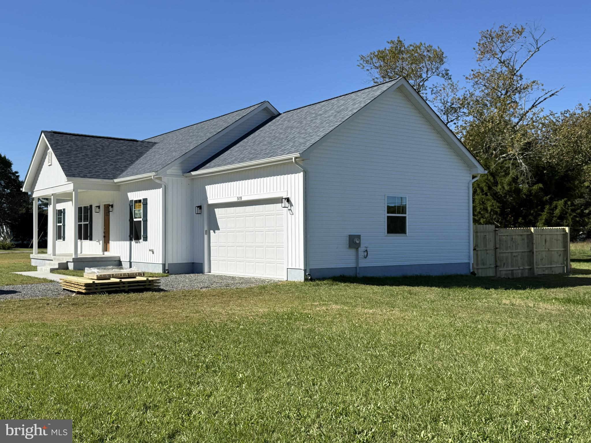 1419 South Glebe Road Montross, VA 22520 - Photo 74 of 76 a view of a house with backyard and porch