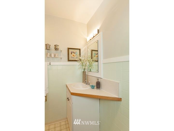 316 North 83rd Street Seattle, WA 98103 - Photo 14 of 20 Gallery Image 14