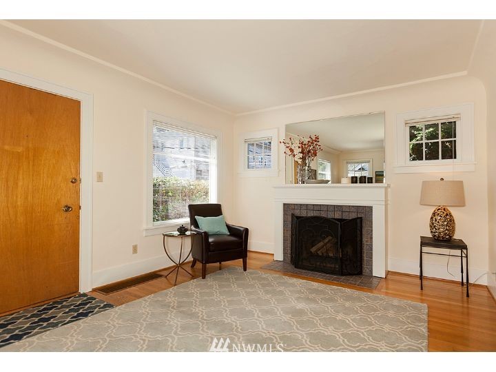 316 North 83rd Street Seattle, WA 98103 - Photo 4 of 20 Gallery Image 4