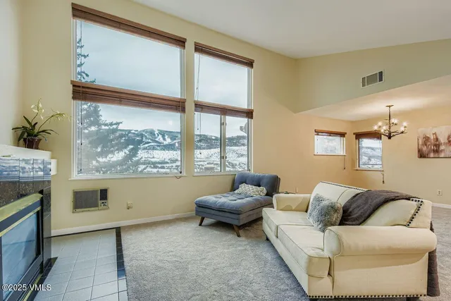 $875,000 | 600 Nottingham Road, Unit 8, Avon, CO 81620
