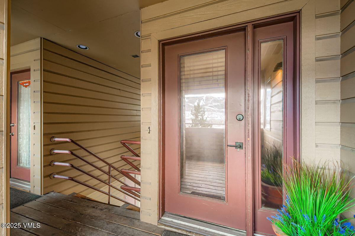 600 Nottingham Road, Unit 8 Avon, CO 81620 - Photo 4 of 18 photo_offline_005