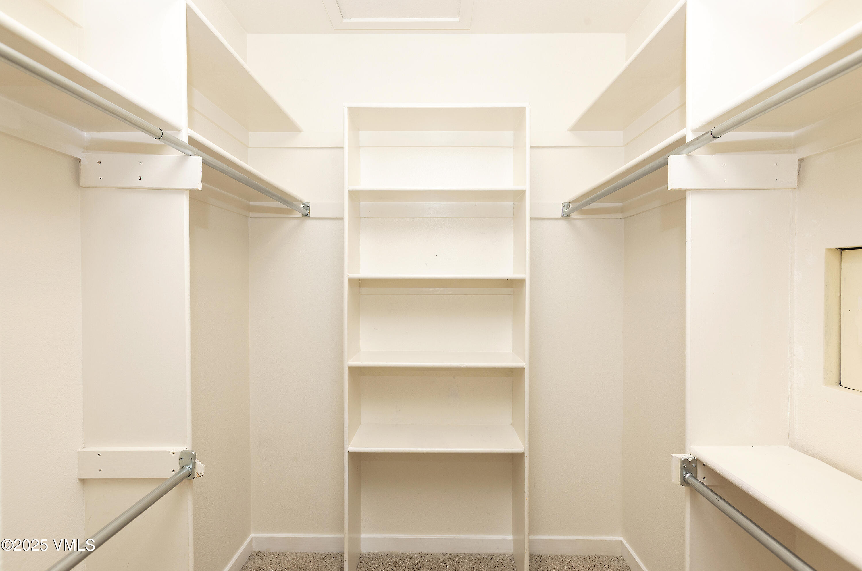 600 Nottingham Road, Unit 8 Avon, CO 81620 - Photo 7 of 18 0E7A0115