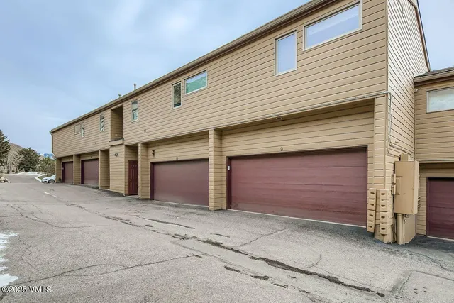 $875,000 | 600 Nottingham Road, Unit 8, Avon, CO 81620