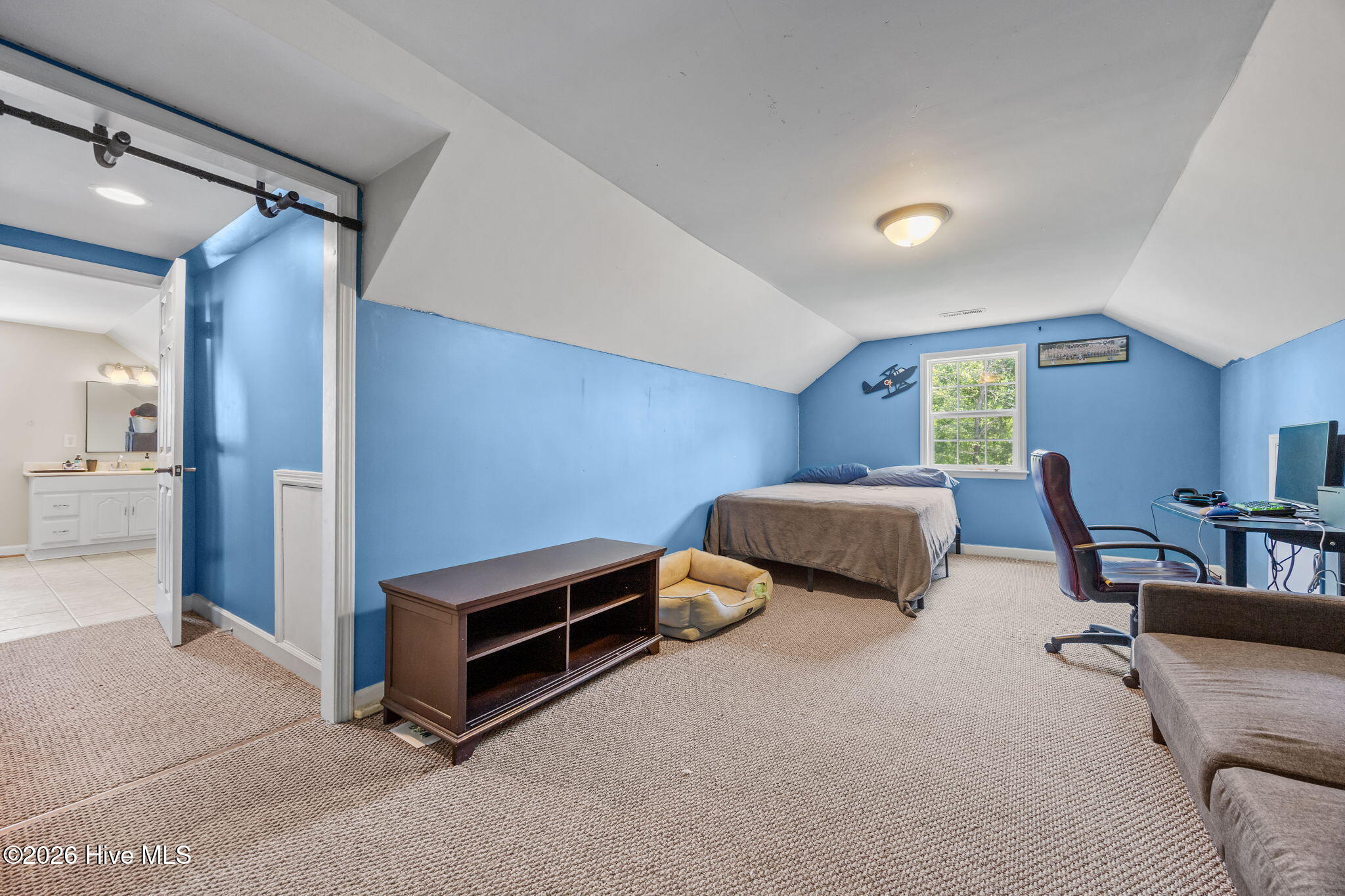 435 Thomas Way, Unit 5B Cameron, NC 28326 - Photo 49 of 65 Upstairs Primary