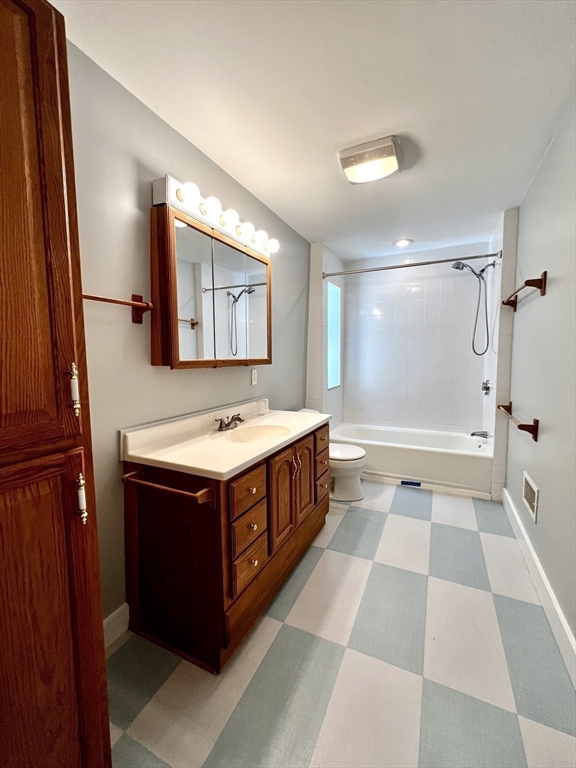 1 Fort Ave Terrace, Unit 2 Boston, MA 02119 - Photo 13 of 17