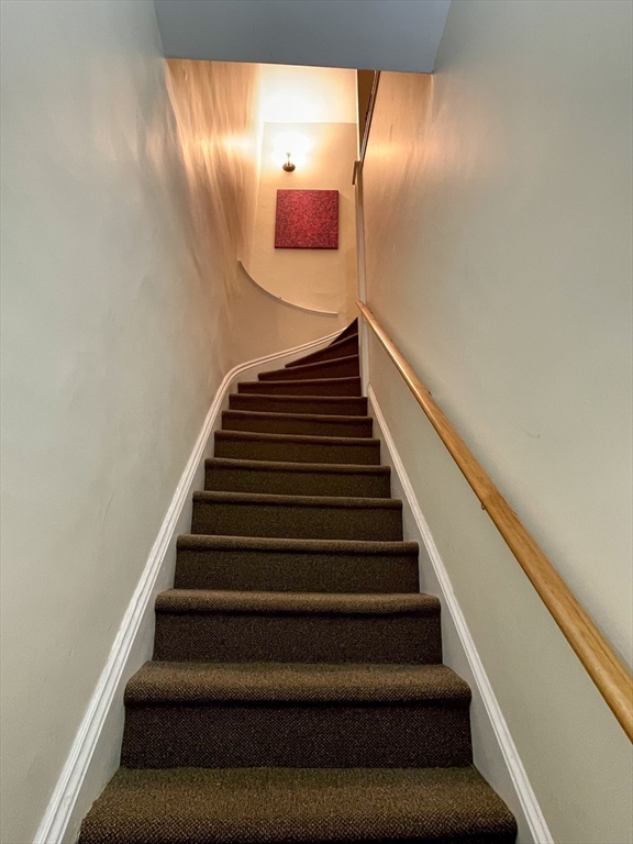 1 Fort Ave Terrace, Unit 2 Boston, MA 02119 - Photo 16 of 17