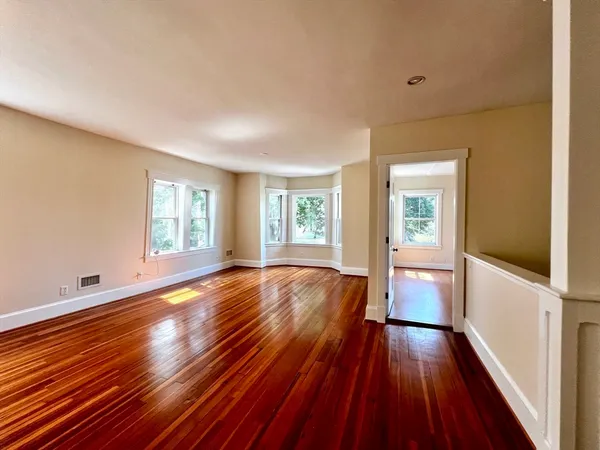 $3,700 | 1 Fort Ave Terrace, Unit 2, Boston, MA 02119