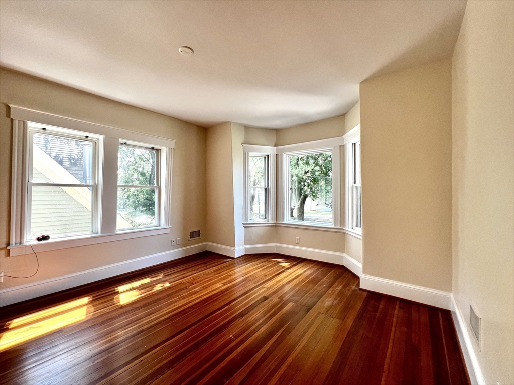 1 Fort Ave Terrace, Unit 2 Boston, MA 02119 - Photo 3 of 17