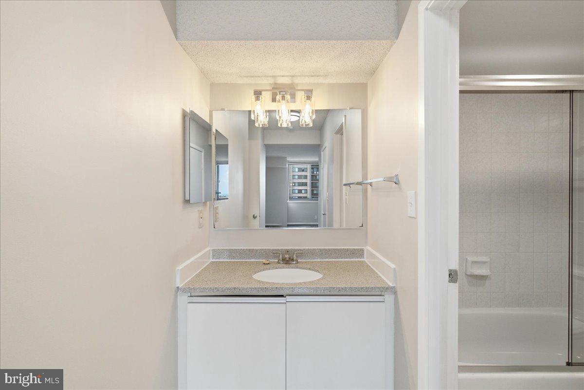 5505 Seminary Road, Unit 2203N Falls Church, VA 22041 - Photo 15 of 29 Gallery Image 15