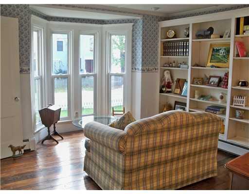 23 Langsford Road Kennebunkport, ME 04046 - Photo 11 of 18 Living Room.
