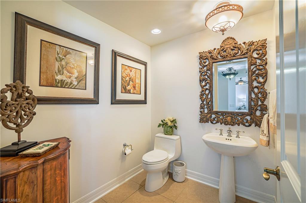 295 Grande Way, Unit 505 Naples, FL 34110 - Photo 12 of 21