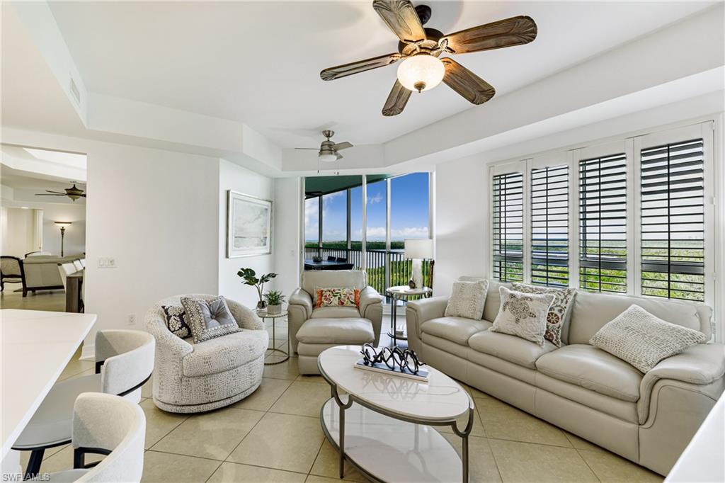 295 Grande Way, Unit 505 Naples, FL 34110 - Photo 3 of 21