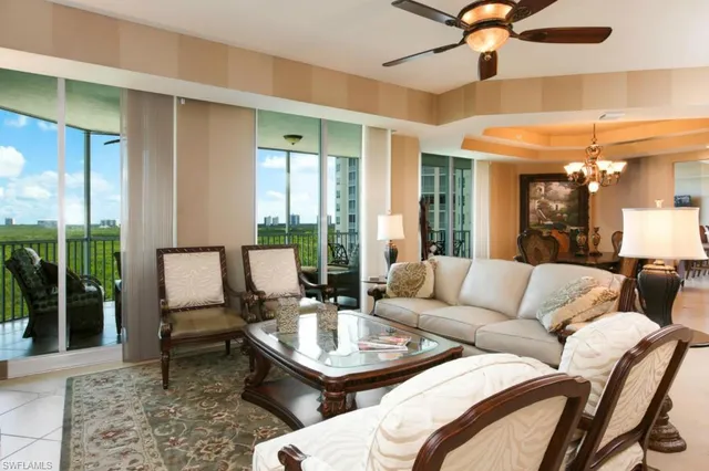 $20,000 | 295 Grande Way, Unit 505, Naples, FL 34110