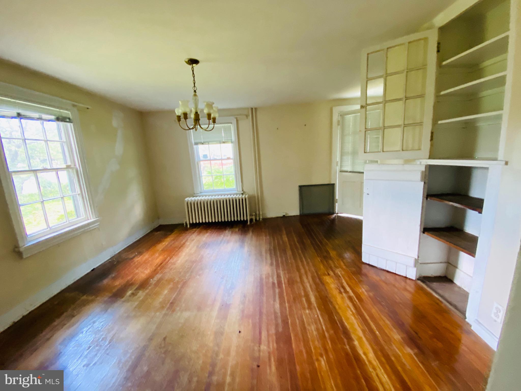 708 Olney Sandy Spring Road Sandy Spring, MD 20860 - Photo 4 of 26 Dining Room pic 2