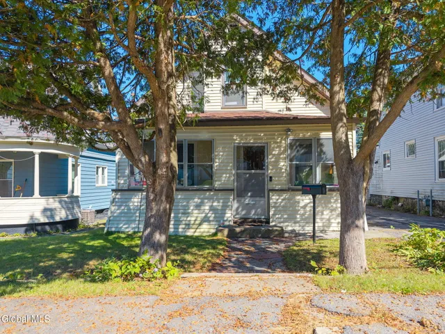 $199,000 | 435 Anthony Street, Schenectady, NY 12308