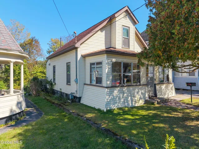 $199,000 | 435 Anthony Street, Schenectady, NY 12308