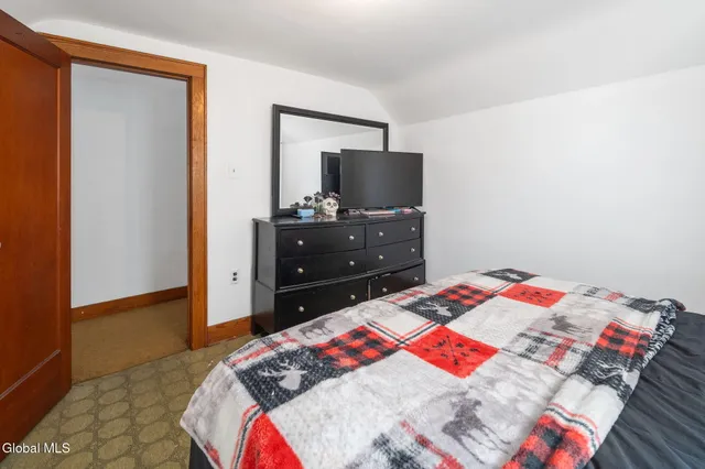 $199,000 | 435 Anthony Street, Schenectady, NY 12308