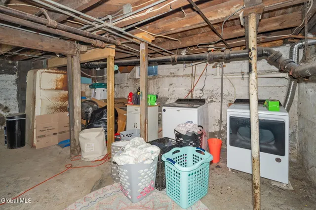 $199,000 | 435 Anthony Street, Schenectady, NY 12308