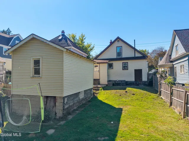 $199,000 | 435 Anthony Street, Schenectady, NY 12308