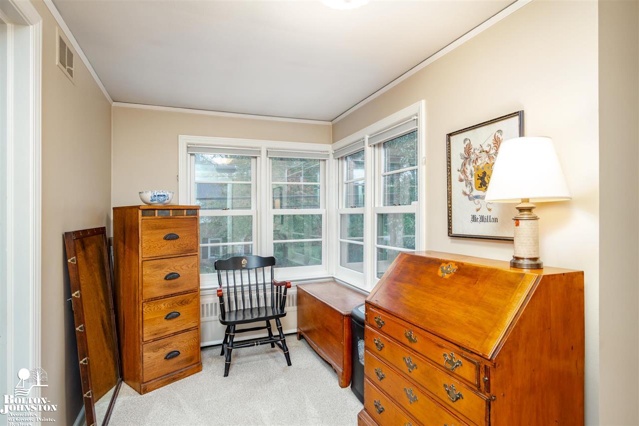 193 Merriweather Road Grosse Pointe Farms, MI 48236 - Photo 39 of 68