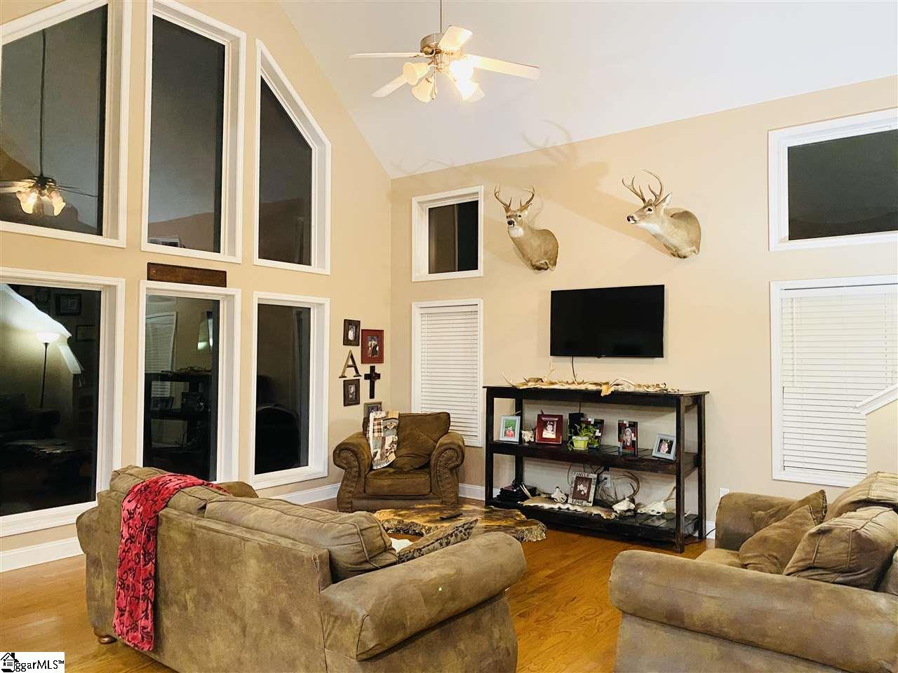 140 Fred Bradford Road Iva, SC 29655 - Photo 2 of 25
