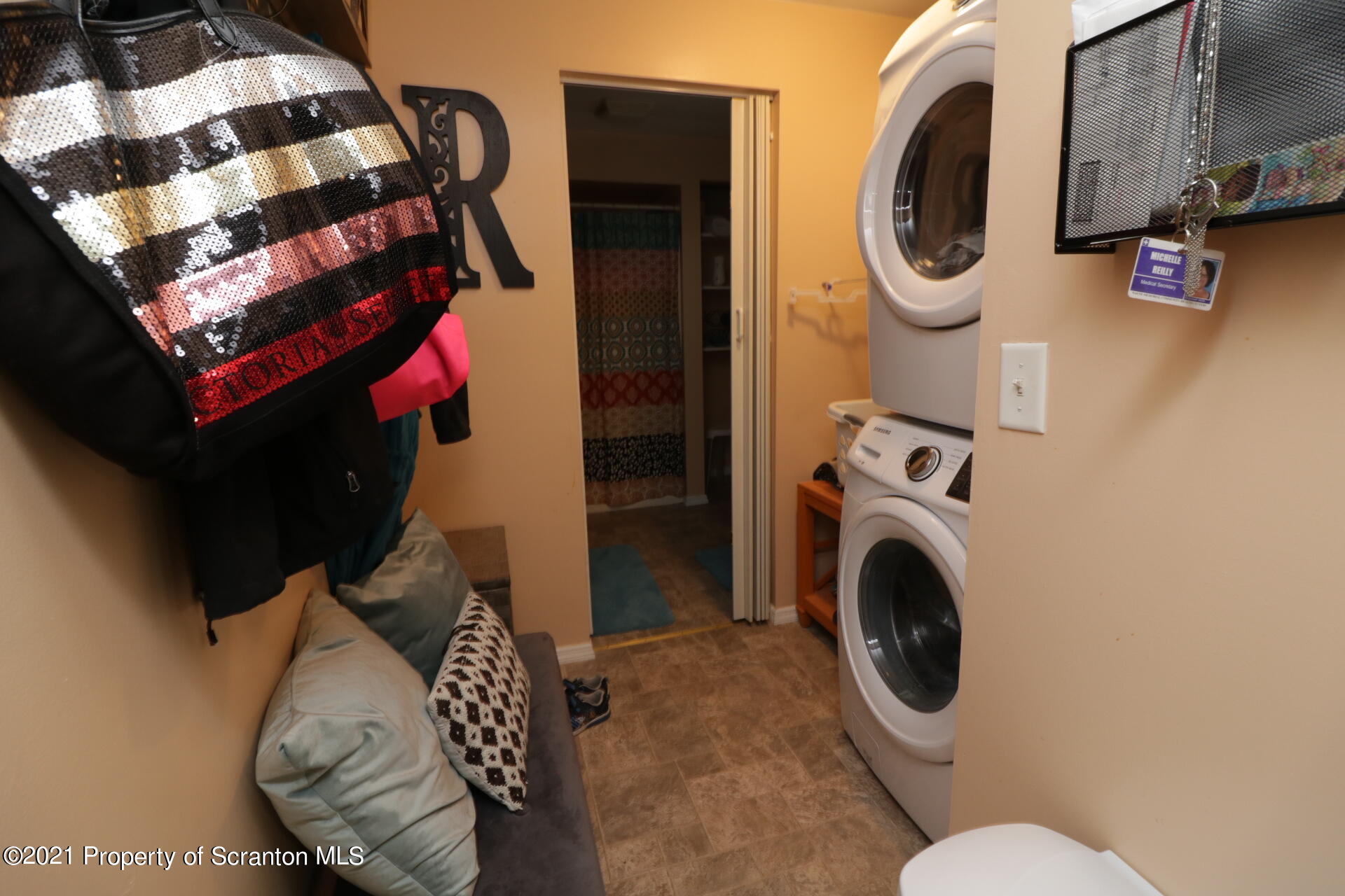 4 Prospect Street Simpson, PA 18407 - Photo 17 of 41 a utility room with dryer and washer