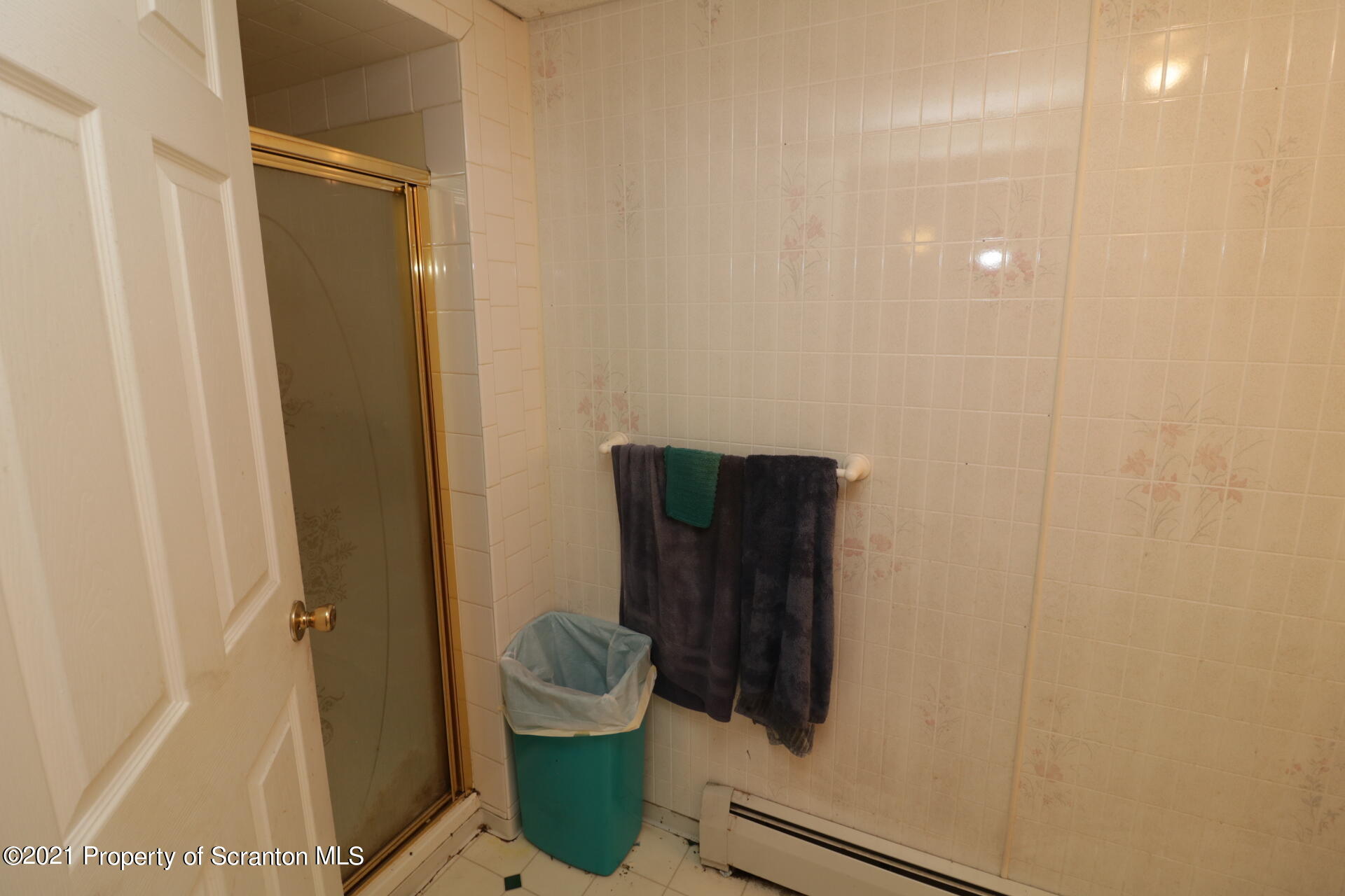 4 Prospect Street Simpson, PA 18407 - Photo 38 of 41 a bathroom with a sink and toilet