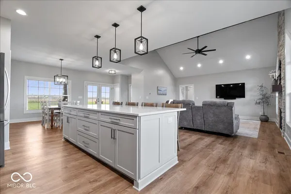 $779,900 | 3820 North Sr 75, Thorntown, IN 46071