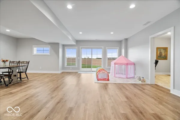$779,900 | 3820 North Sr 75, Thorntown, IN 46071