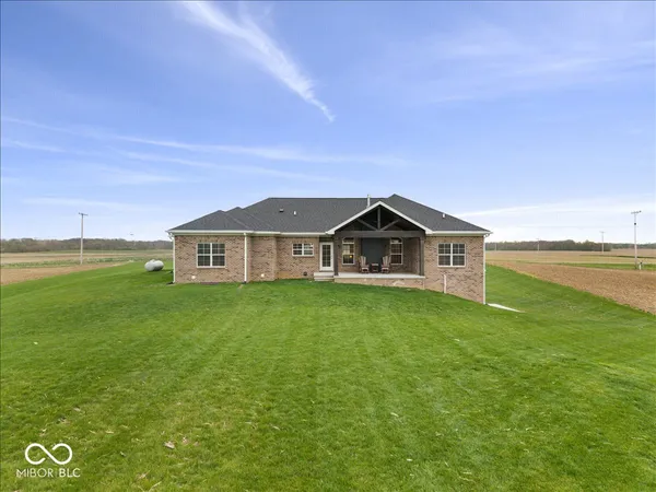 $779,900 | 3820 North Sr 75, Thorntown, IN 46071