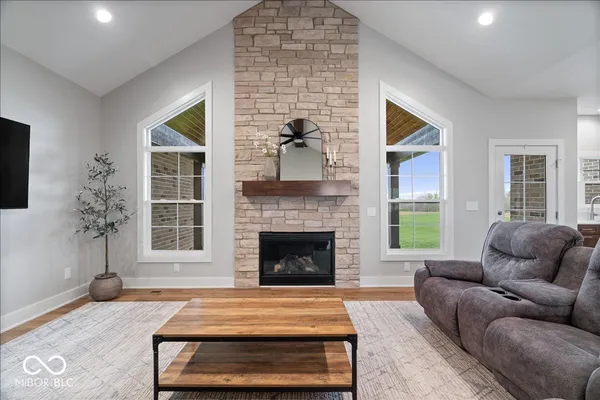 $779,900 | 3820 North Sr 75, Thorntown, IN 46071
