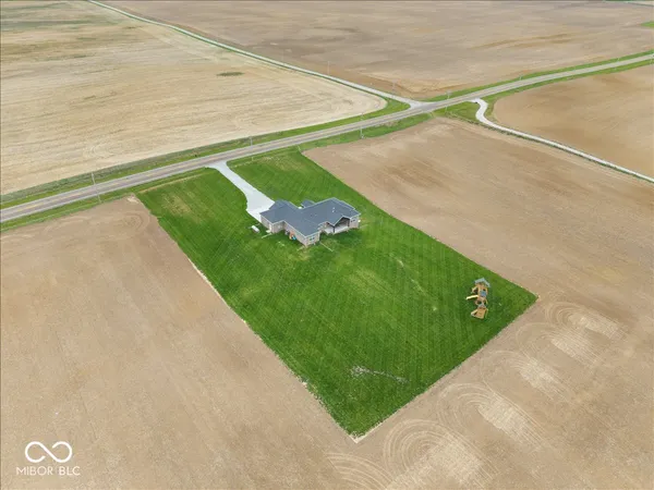 $779,900 | 3820 North Sr 75, Thorntown, IN 46071