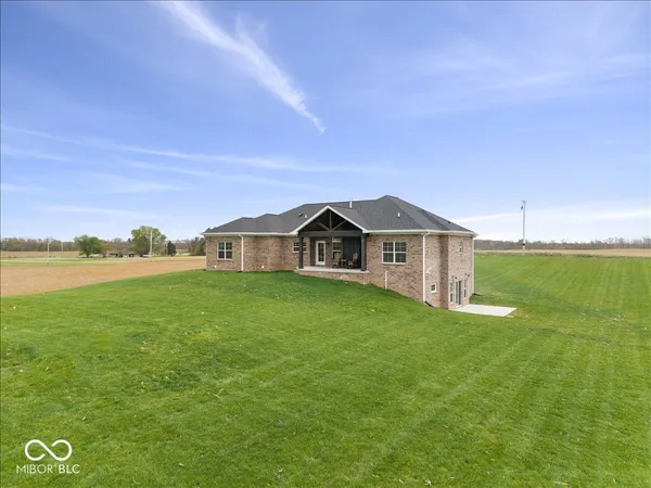 $779,900 | 3820 North Sr 75, Thorntown, IN 46071