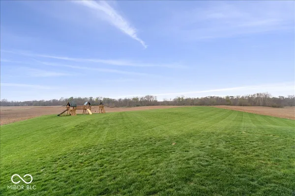 $779,900 | 3820 North Sr 75, Thorntown, IN 46071